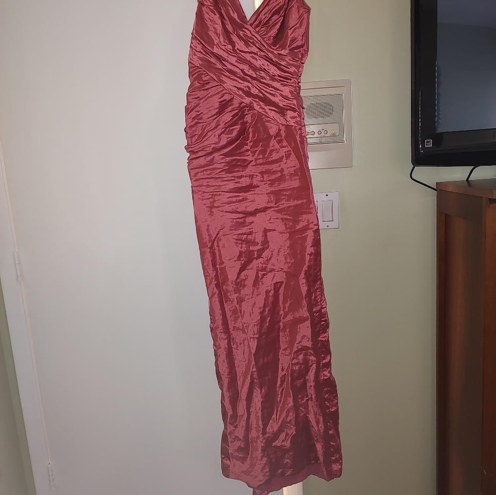 Maxi rose chiffon dress with pleas